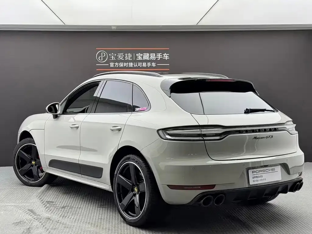 Porsche Macan — фото 8