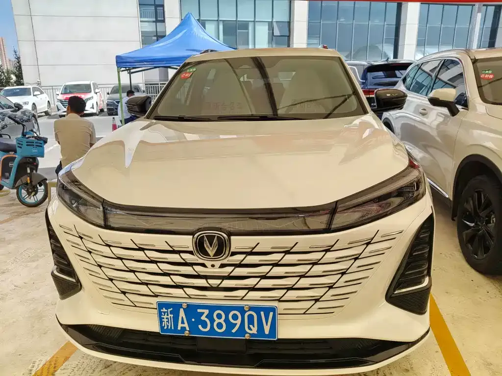 Changan CS75 PLUS — фото 4
