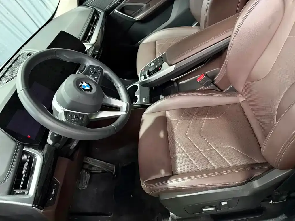 BMW X1 — фото 4
