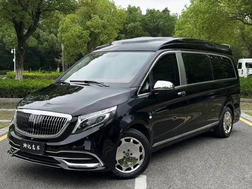 Mercedes-Benz Vito — фото 1