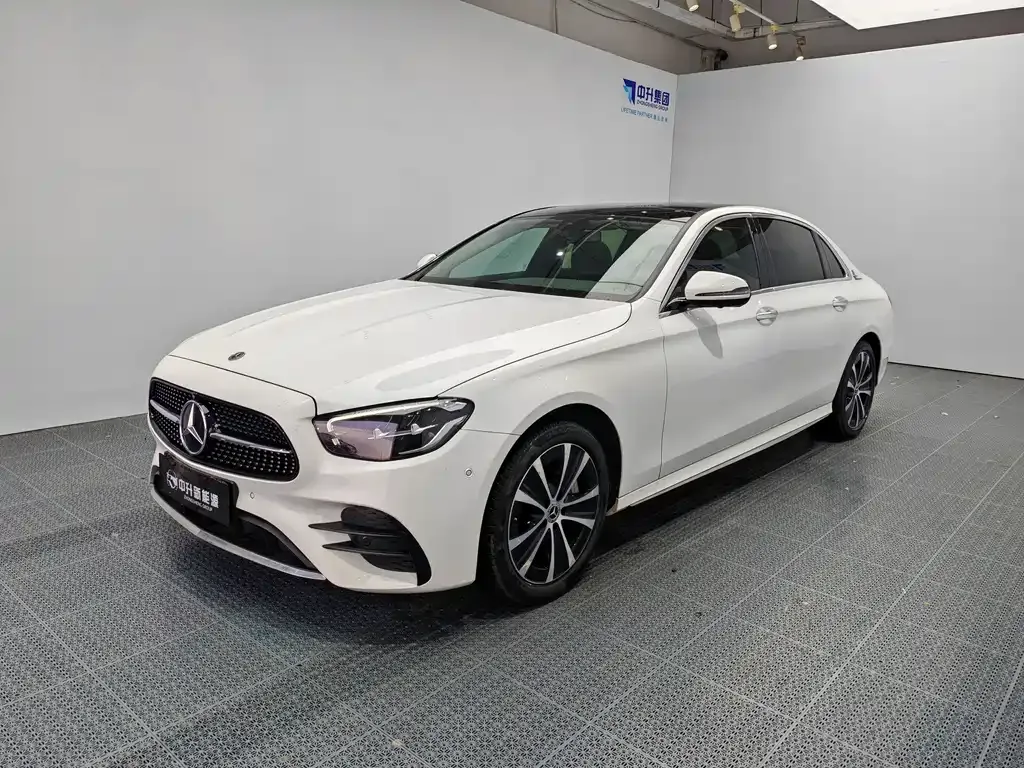Mercedes-Benz E-Class New Energy — фото 1