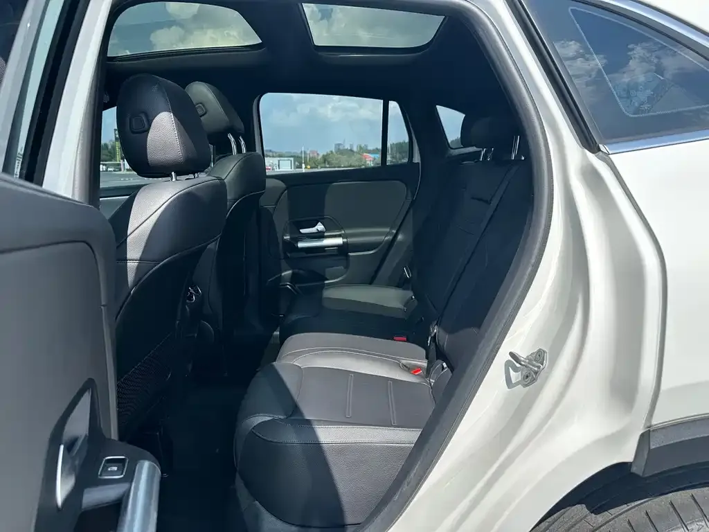 Mercedes-Benz GLA — фото 3