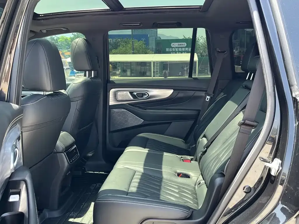 GAC Motor Trumpchi GS8 — фото 6