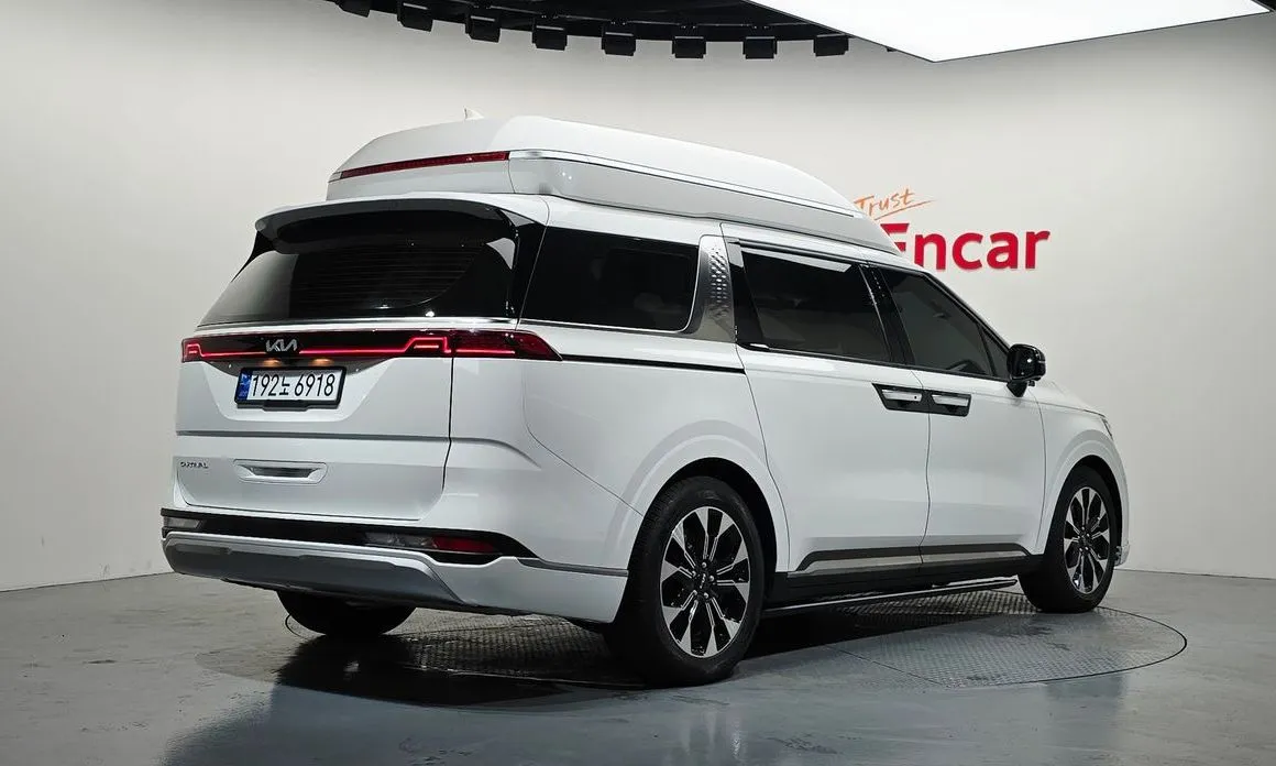 Kia Carnival — фото 2