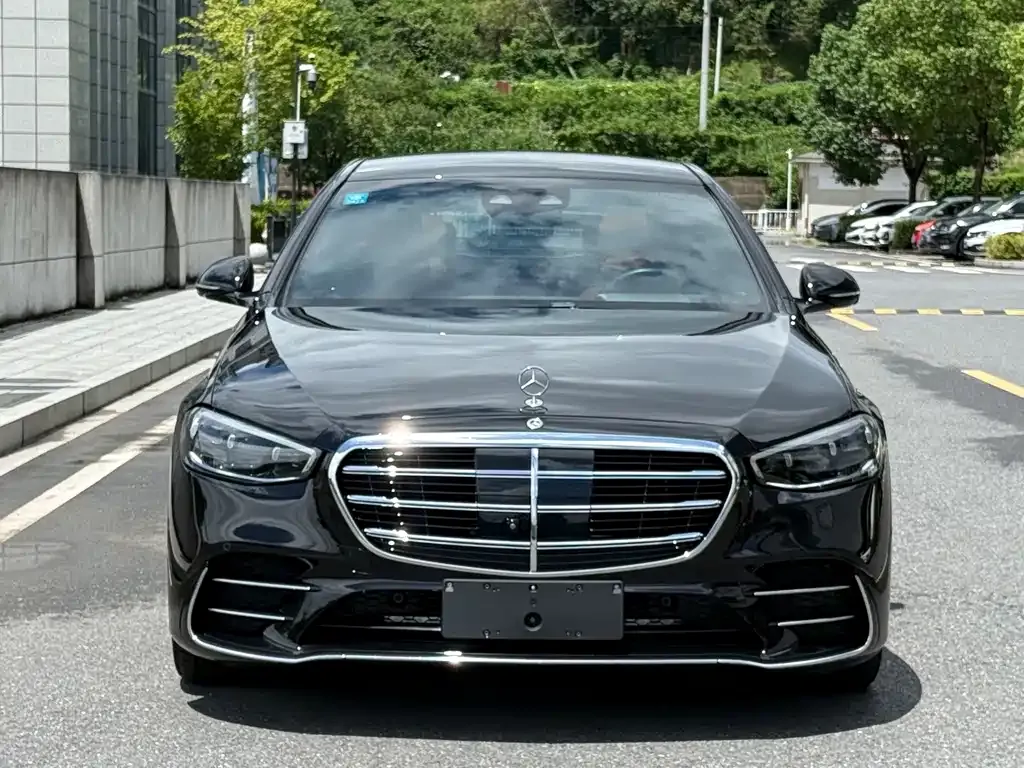 Mercedes-Benz S-Class — фото 2