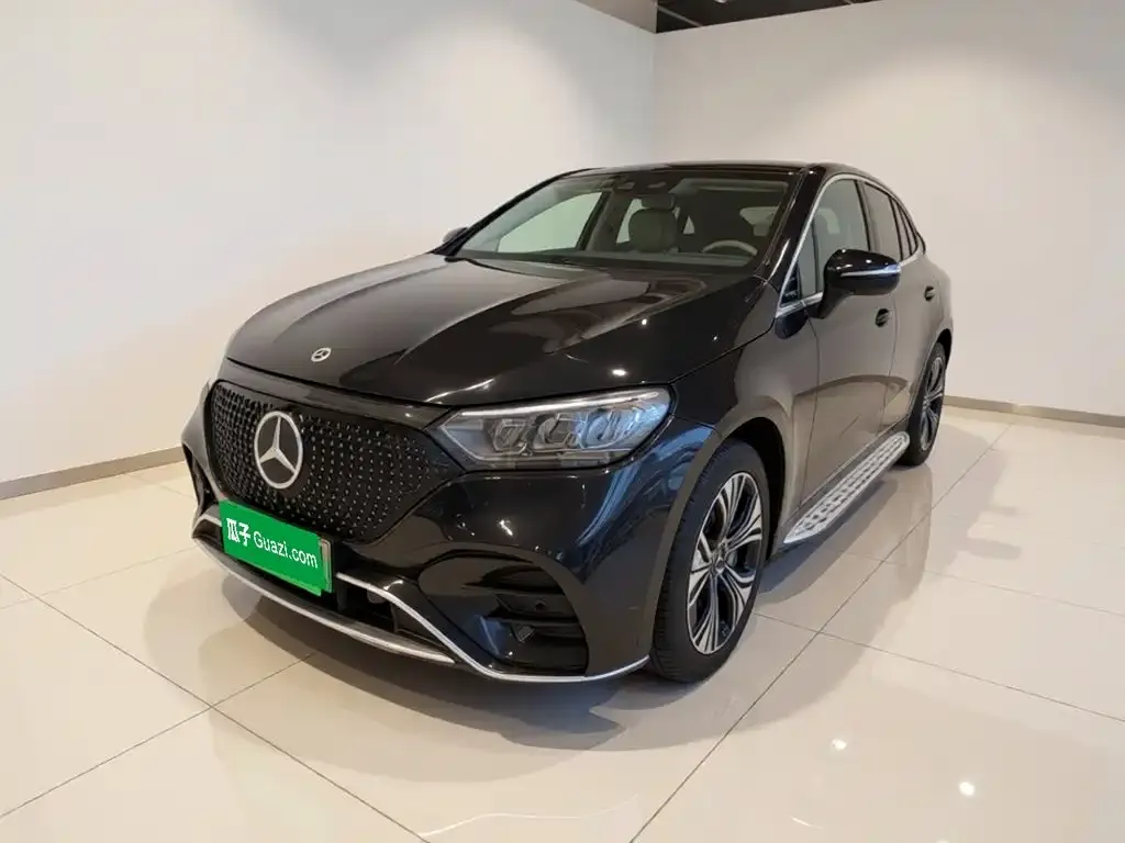 Mercedes-Benz EQE SUV — фото 1