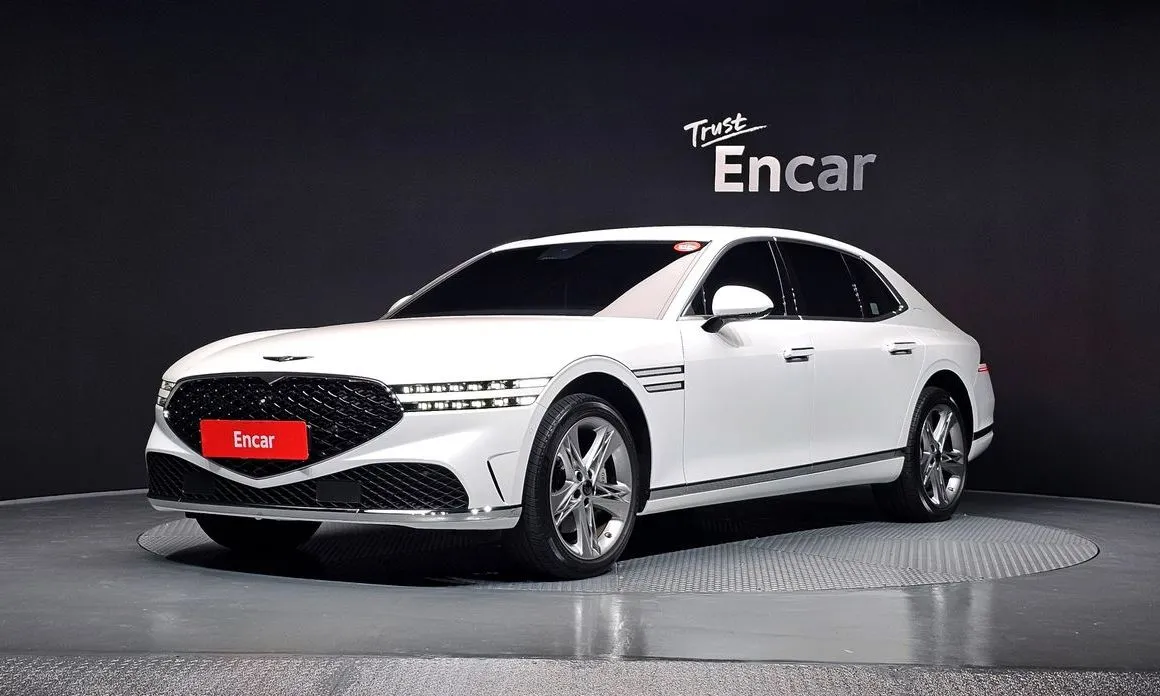 Genesis G90 — фото 1