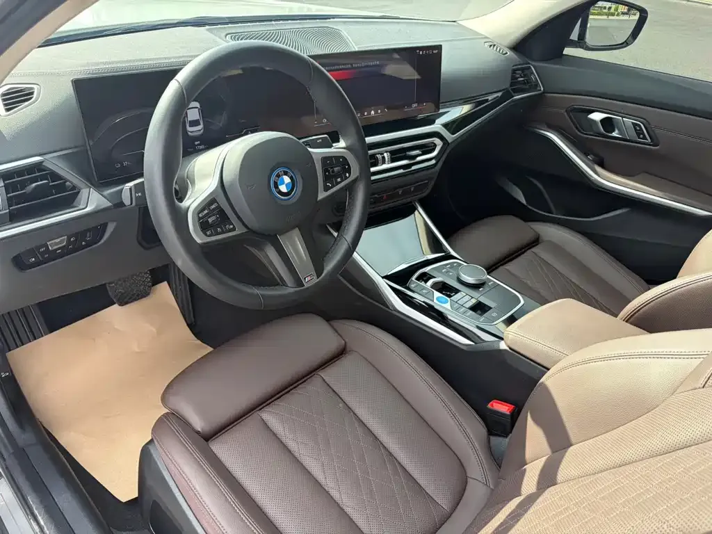 BMW i3 — фото 5