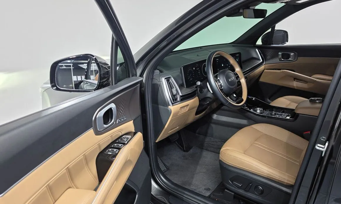 Kia Sorento — фото 8