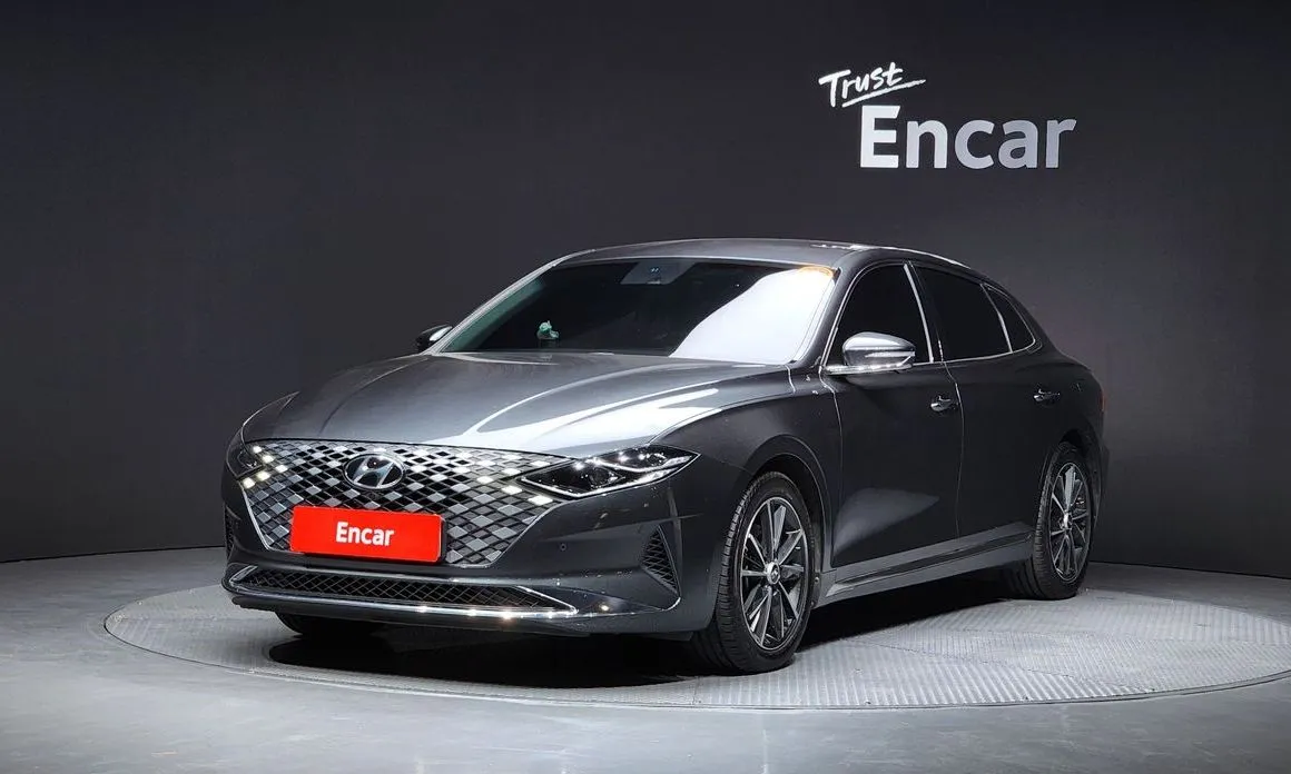 Hyundai Grandeur — фото 1