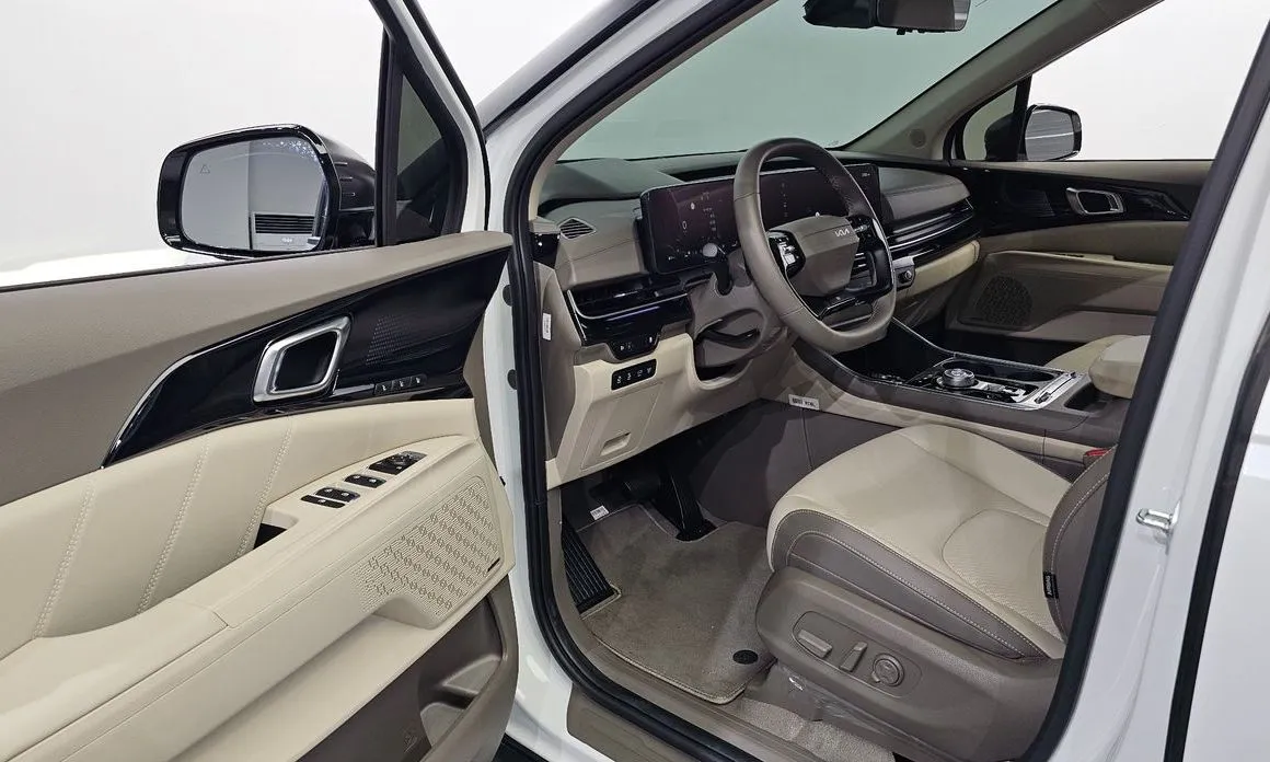 Kia Carnival — фото 2