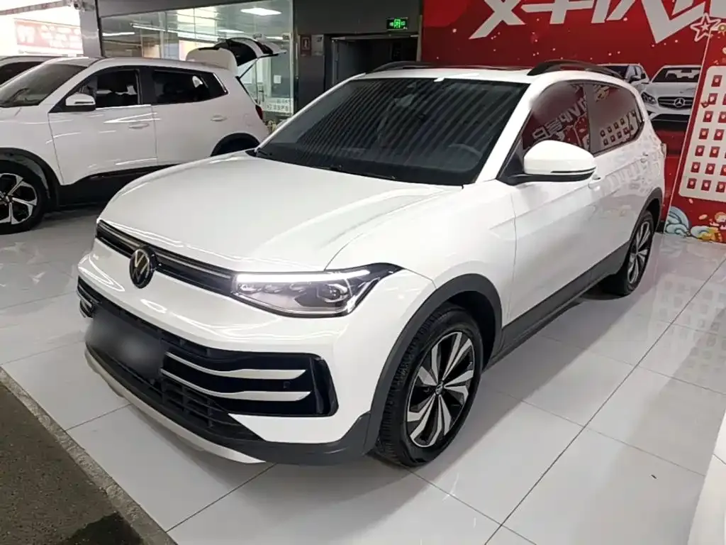 Volkswagen Tharu — фото 9