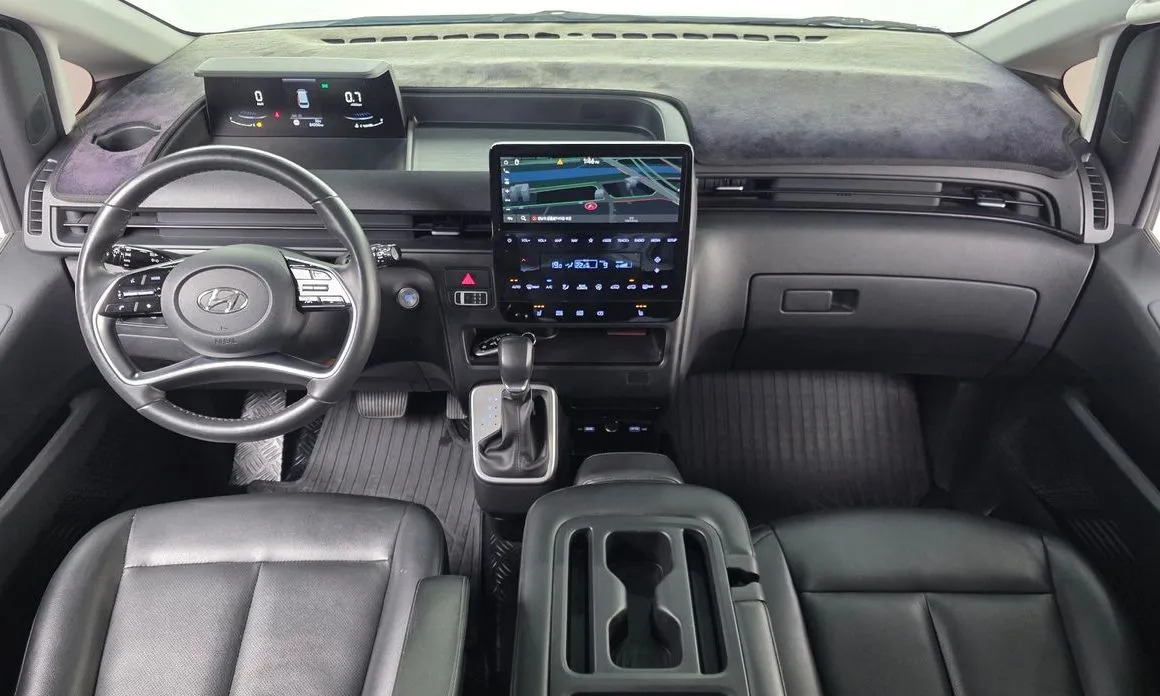 Hyundai Staria — фото 4