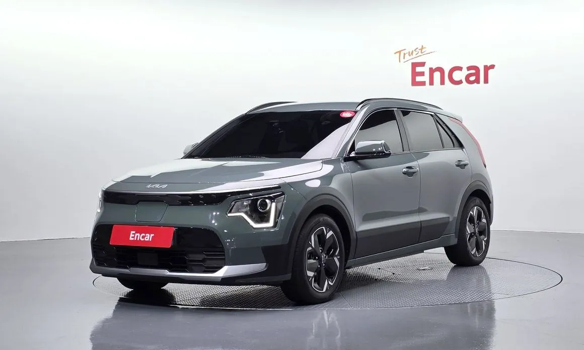 Kia Niro — фото 1