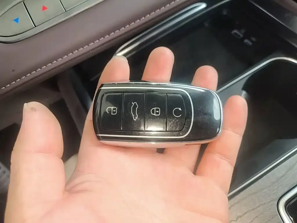 Chery Tiggo 8 PRO — фото 2