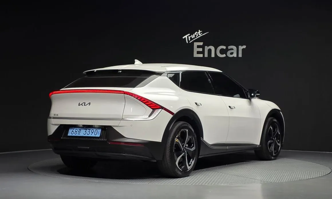 Kia EV6 — фото 2