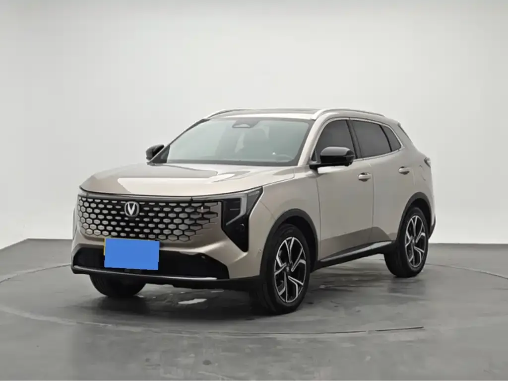 Changan CS55PLUS — фото 1