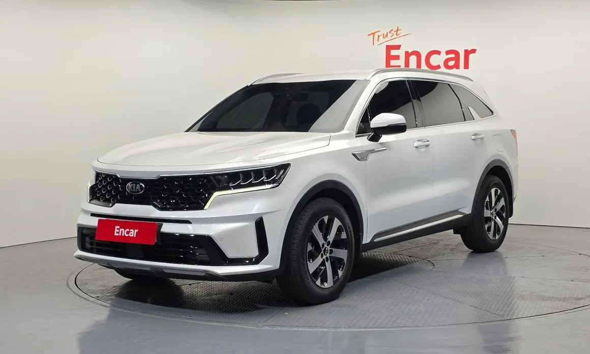 Kia Sorento — фото 1