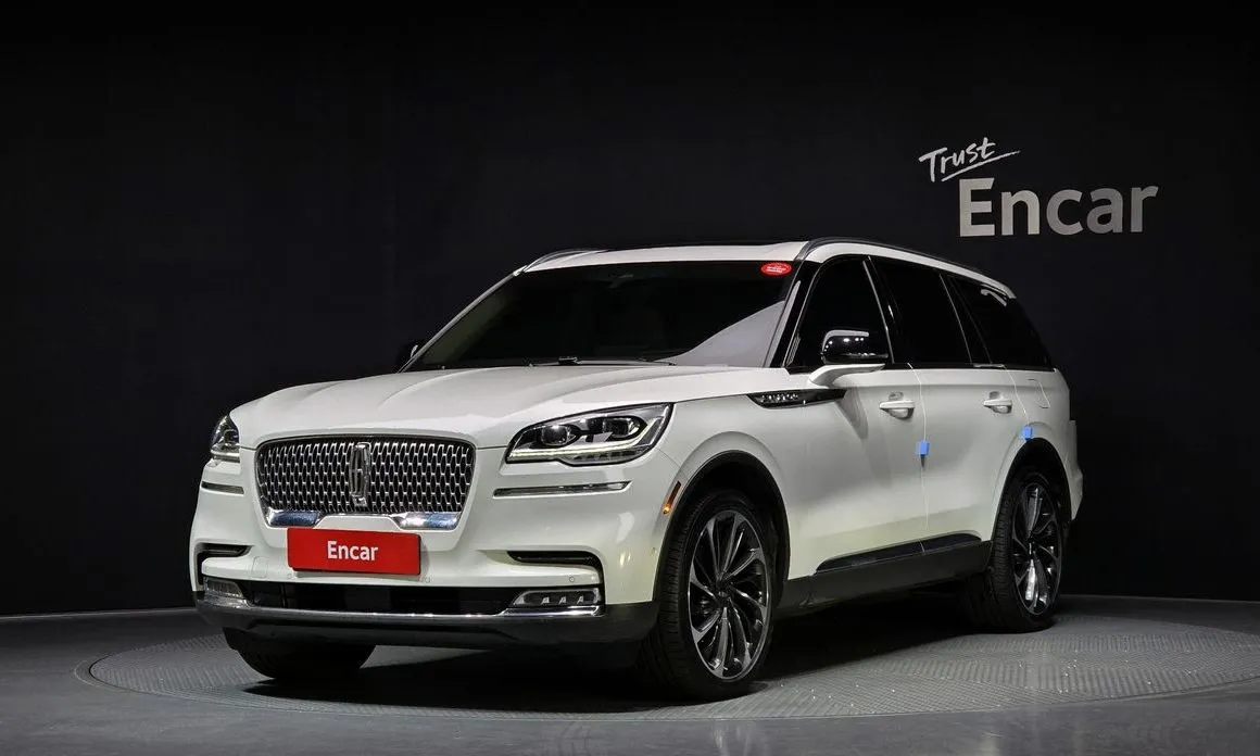 Lincoln Aviator — фото 1