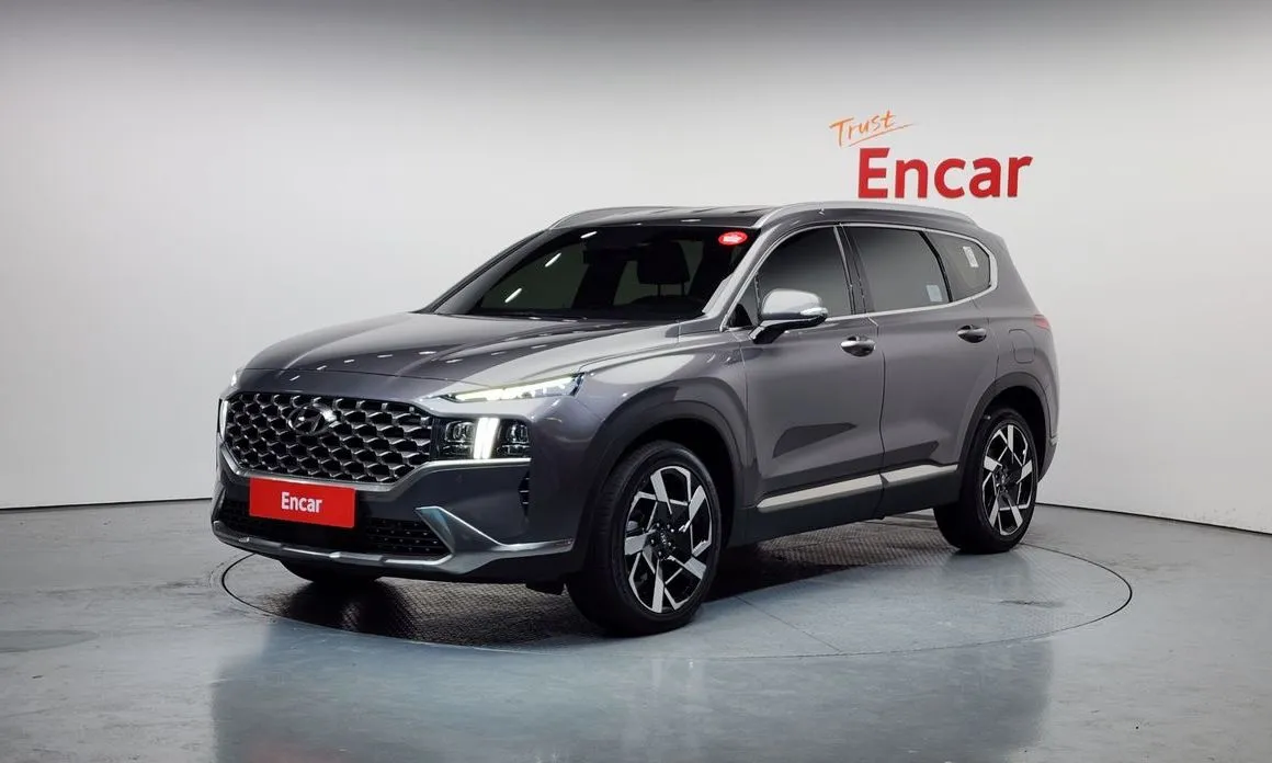 Hyundai Santafe — фото 1