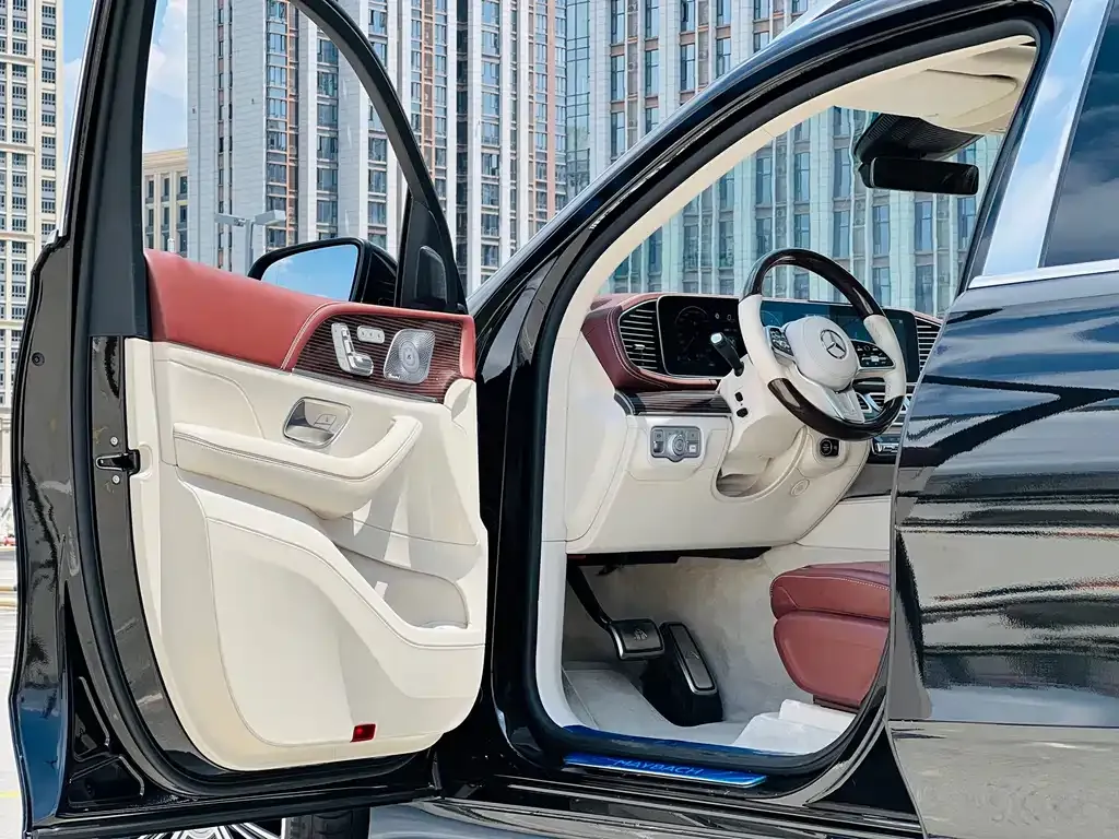 Mercedes-Benz GLS — фото 2