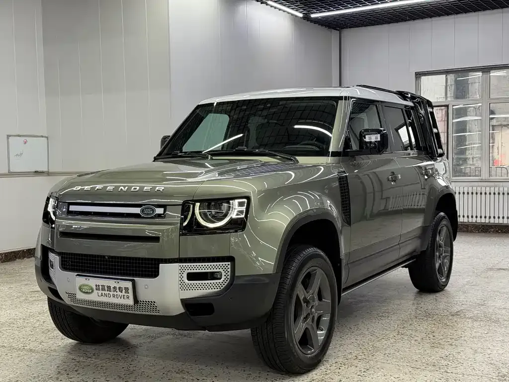 Land Rover Defender — фото 8