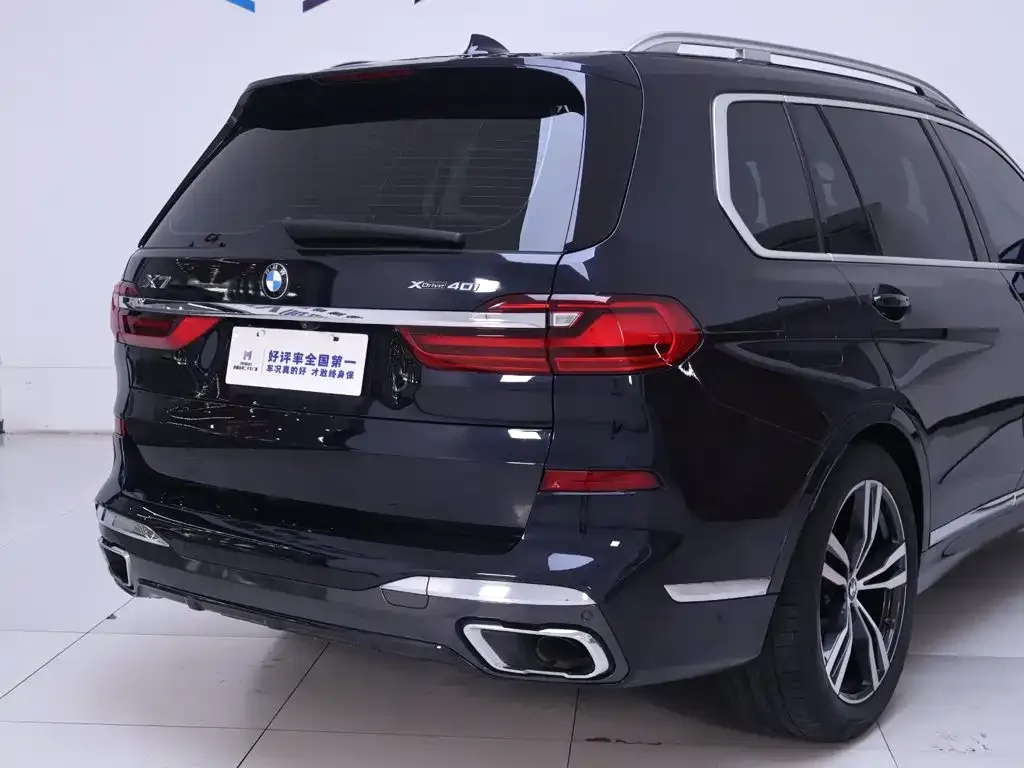 BMW X7 — фото 8
