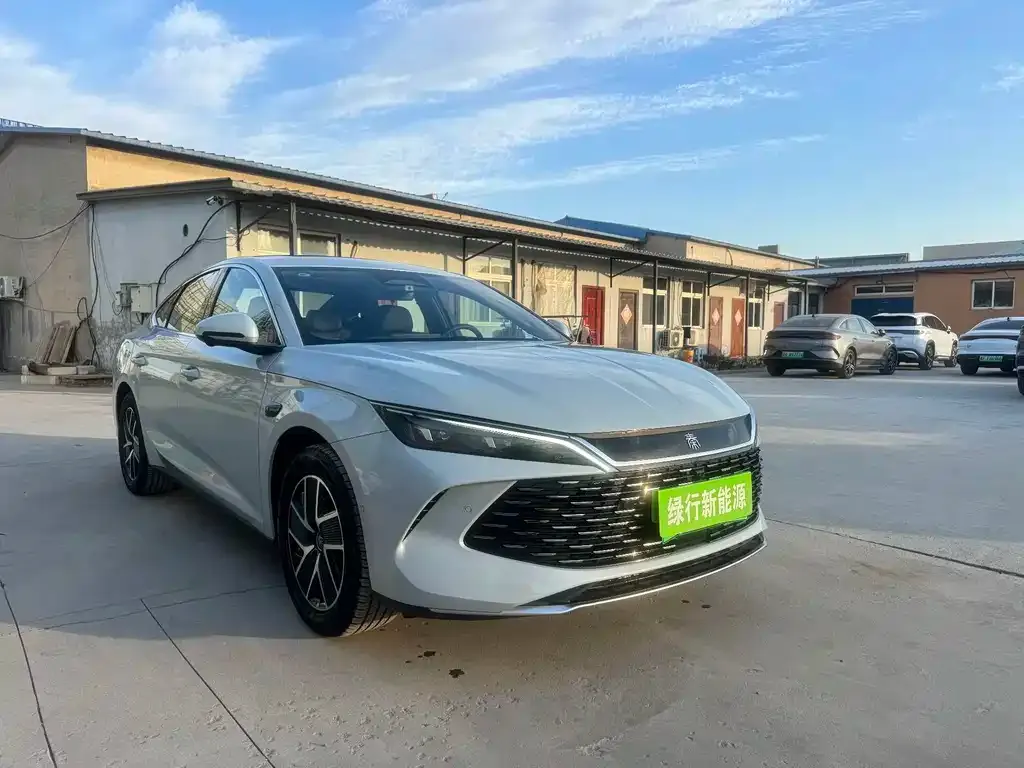 BYD Qin L — фото 10