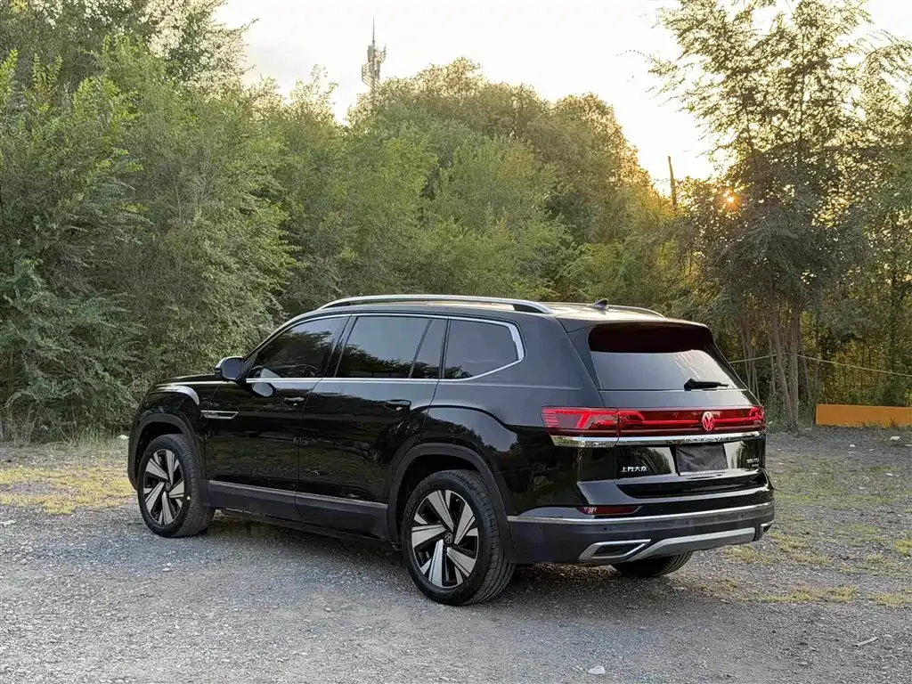 Volkswagen Teramont X — фото 10