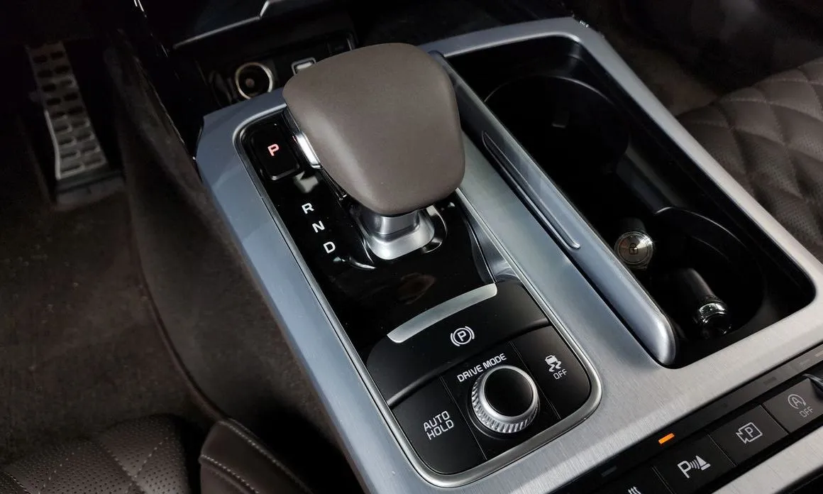 Kia Stinger — фото 10