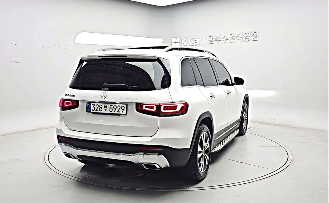 Mercedes-Benz GLB-Class — фото 2