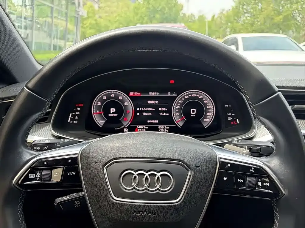 Audi A6L — фото 2