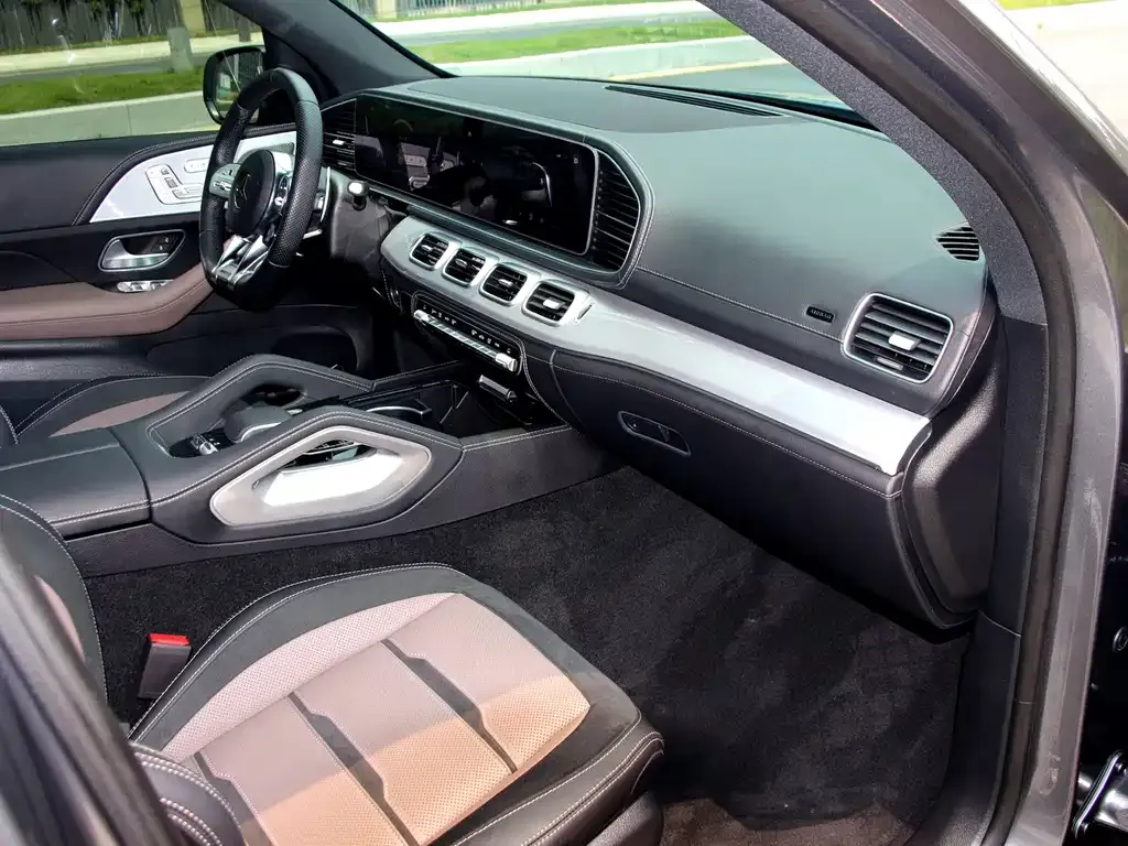 Mercedes-Benz GLE AMG — фото 7
