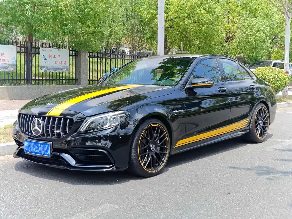 Mercedes-Benz C-Class AMG — фото 1