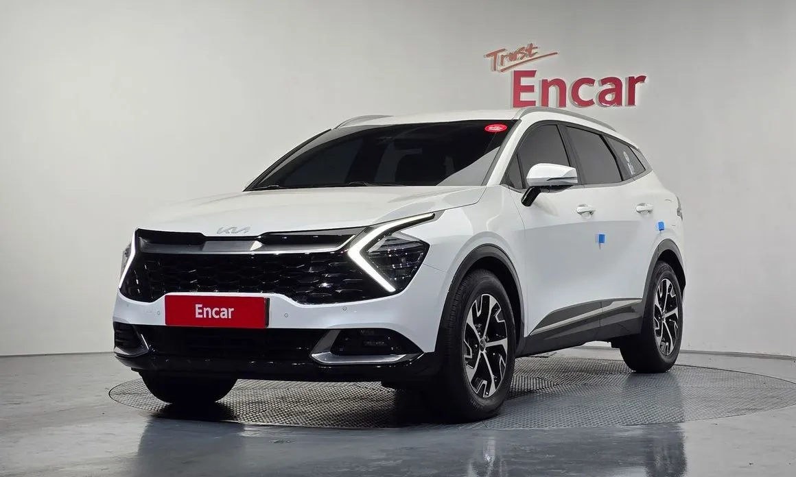 Kia Sportage — фото 1