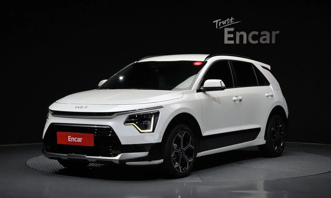 Kia Niro — фото 1