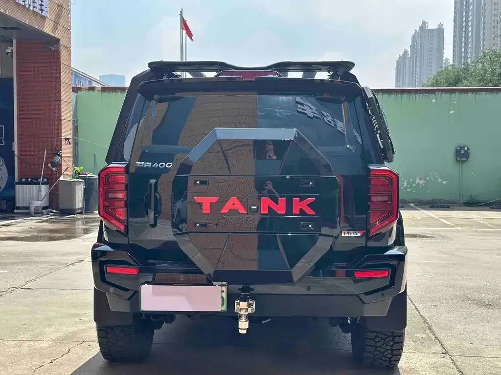 Tank 400 New Energy — фото 3