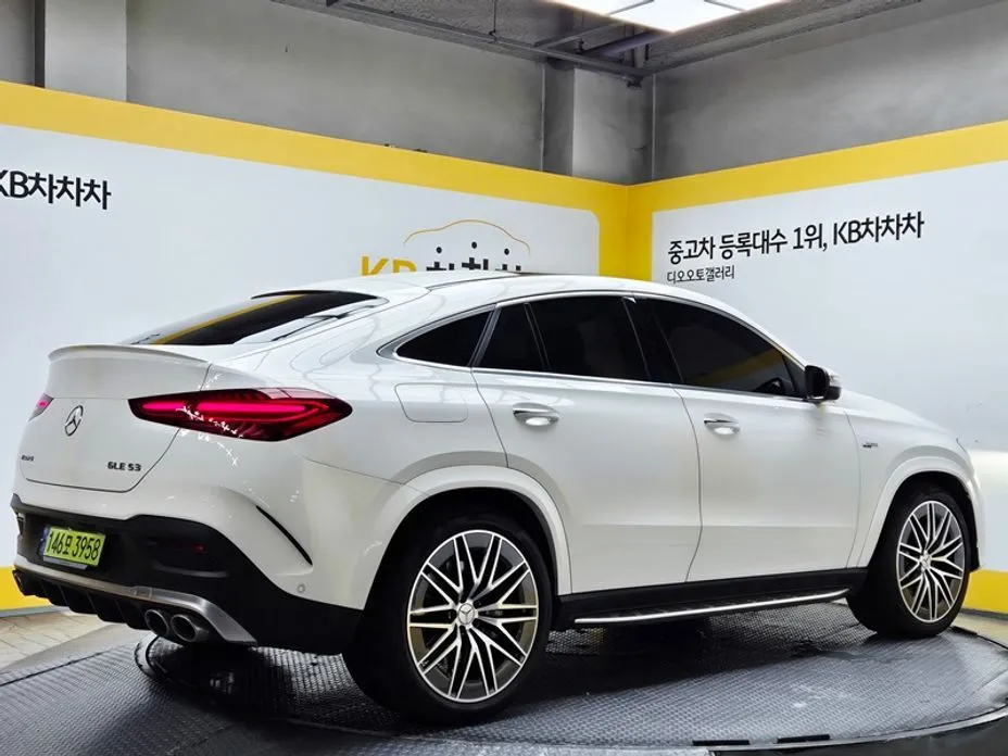 Mercedes-Benz GLE-Class — фото 6