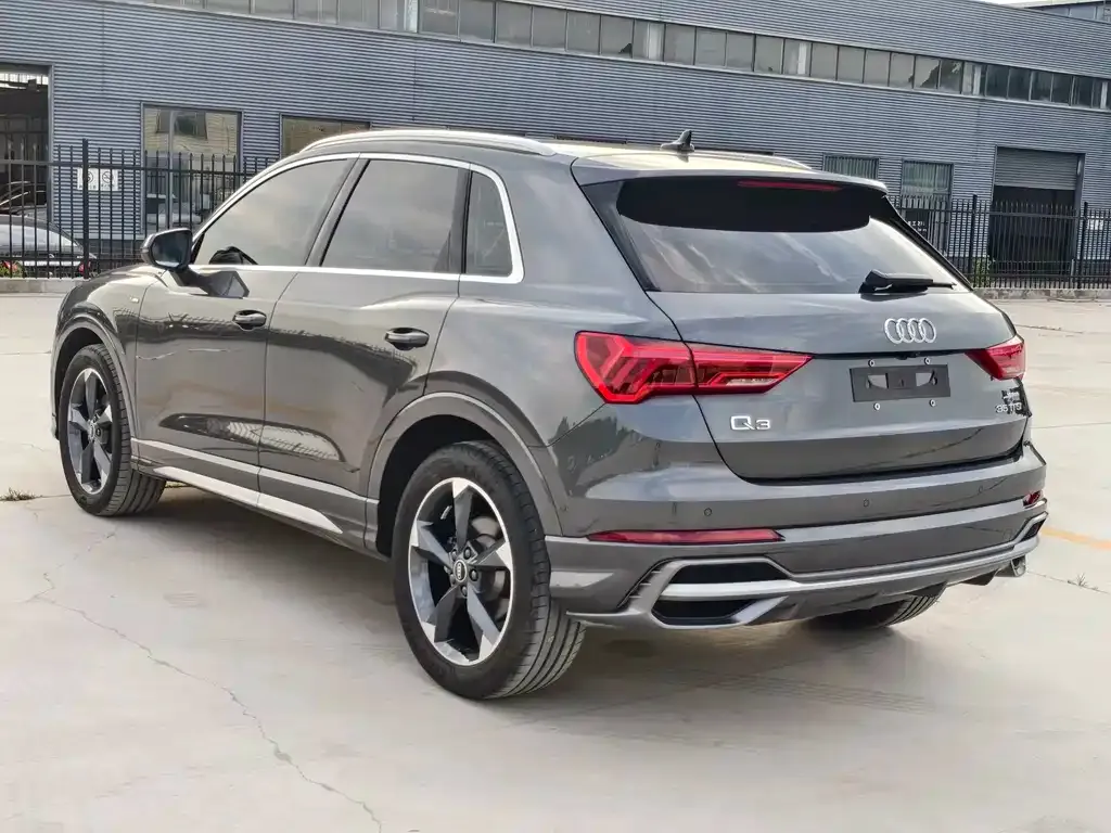 Audi Q3 — фото 3