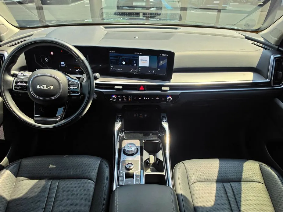Kia Sorento — фото 3