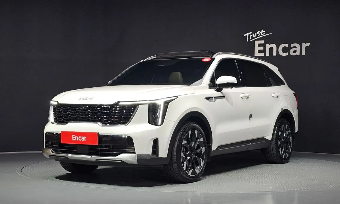 Kia Sorento — фото 1