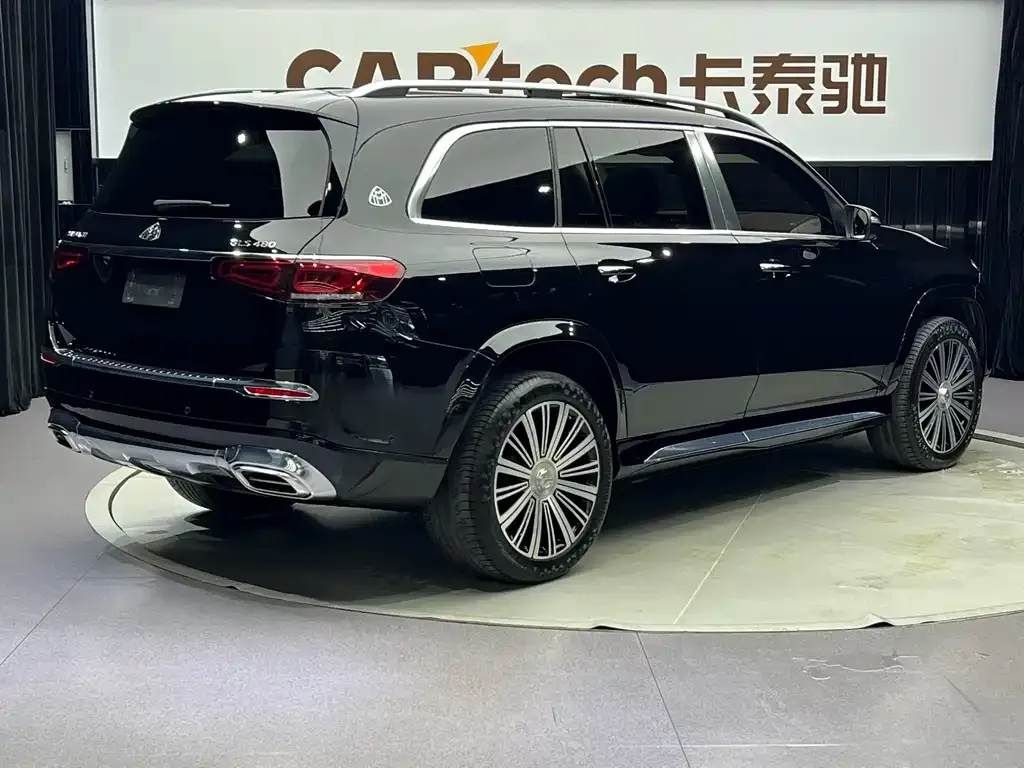 Mercedes-Benz GLS — фото 9