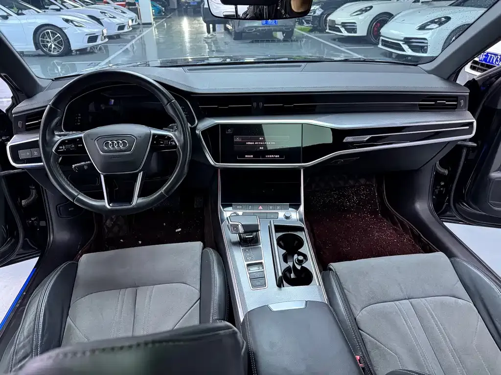 Audi A6L — фото 5