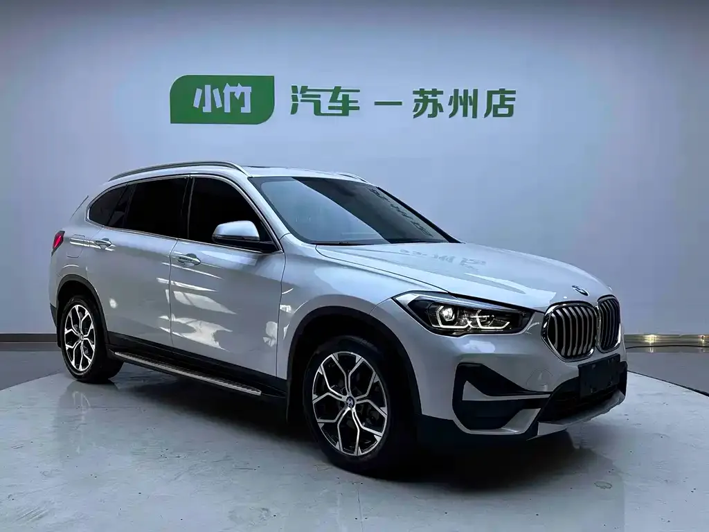 BMW X1 — фото 5
