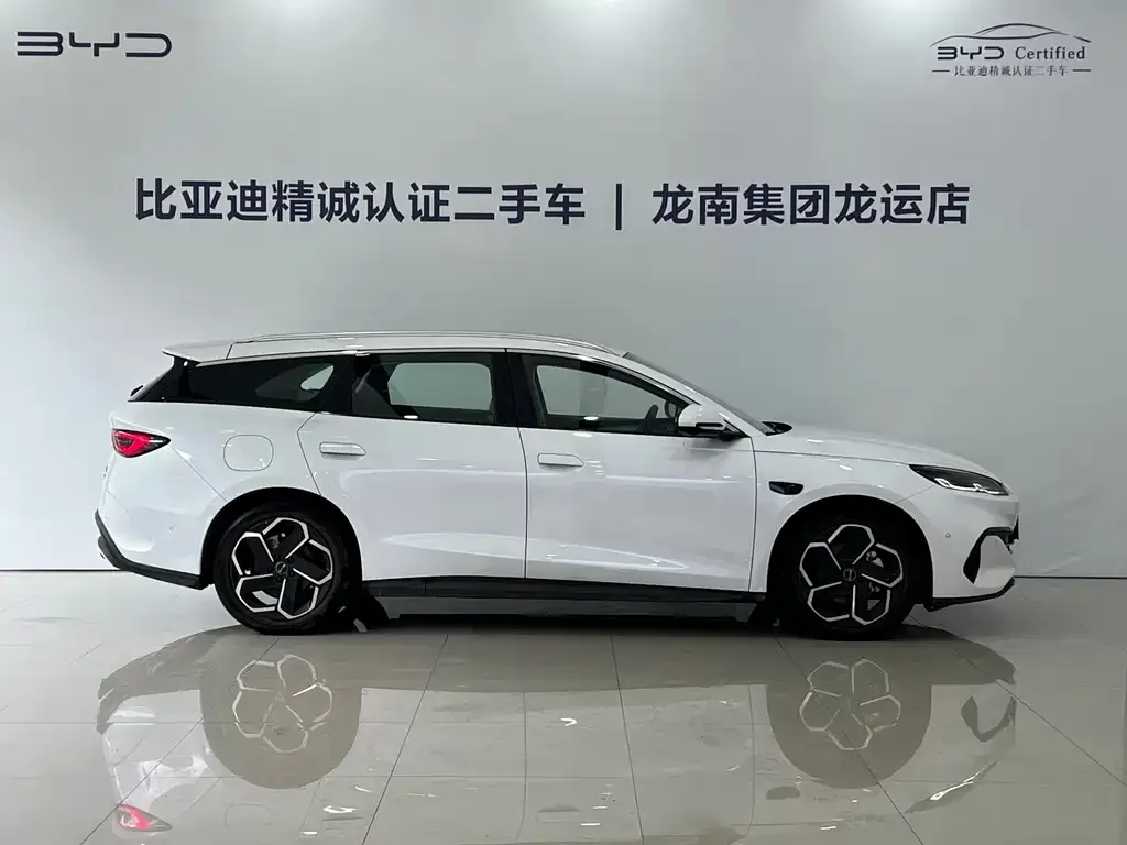 BYD Seal 06 DM-i Touring — фото 10