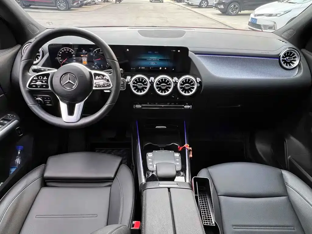 Mercedes-Benz GLA — фото 4