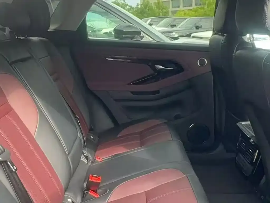 Land Rover Evoque — фото 4