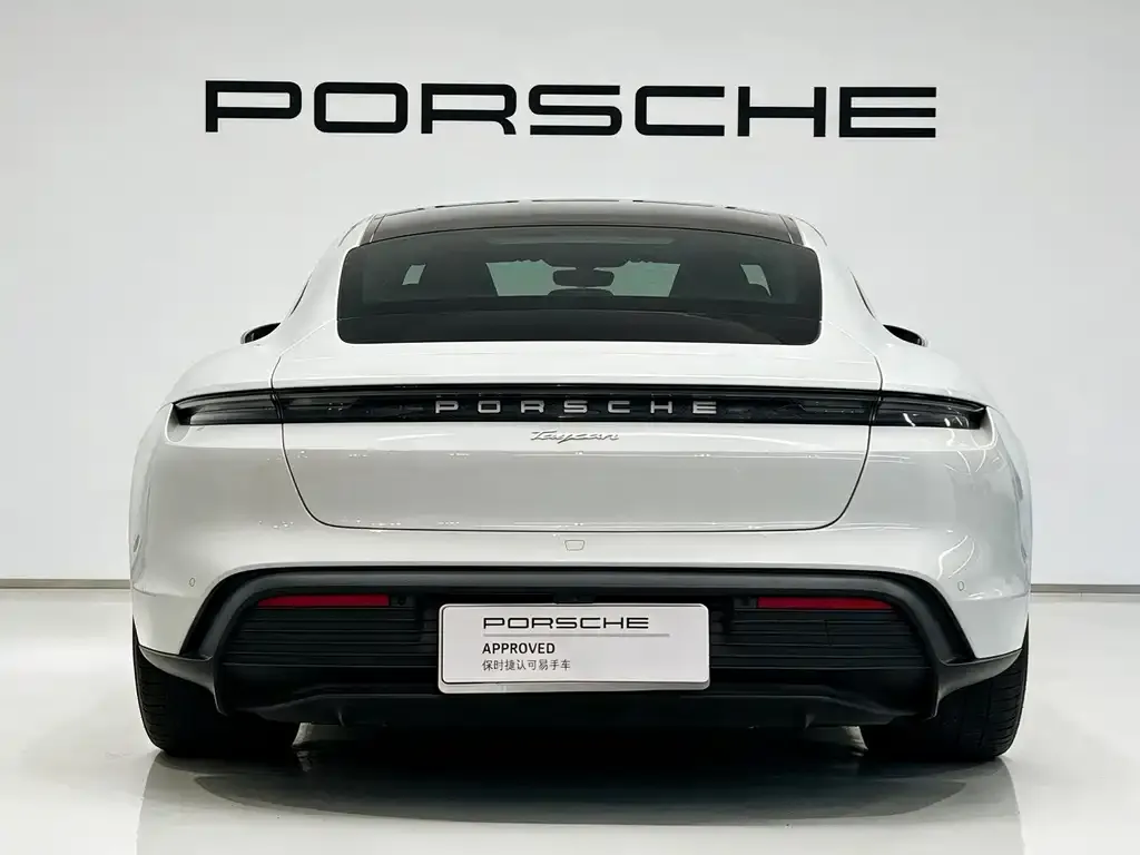 Porsche Taycan — фото 6