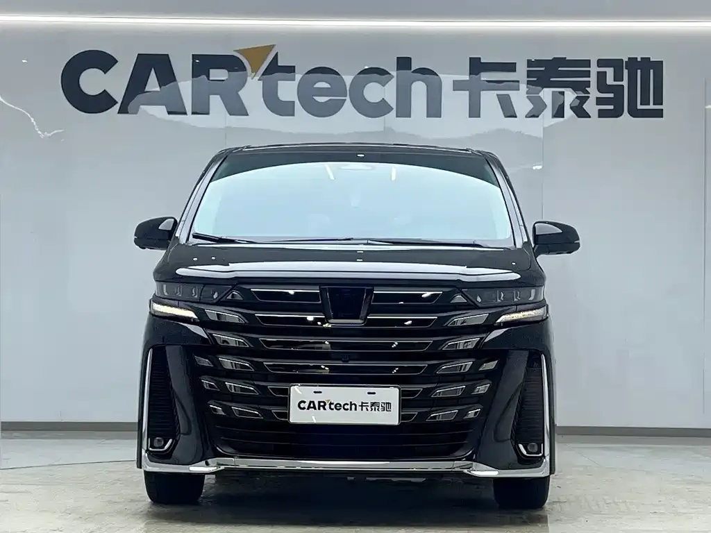 Toyota Vellfire — фото 7