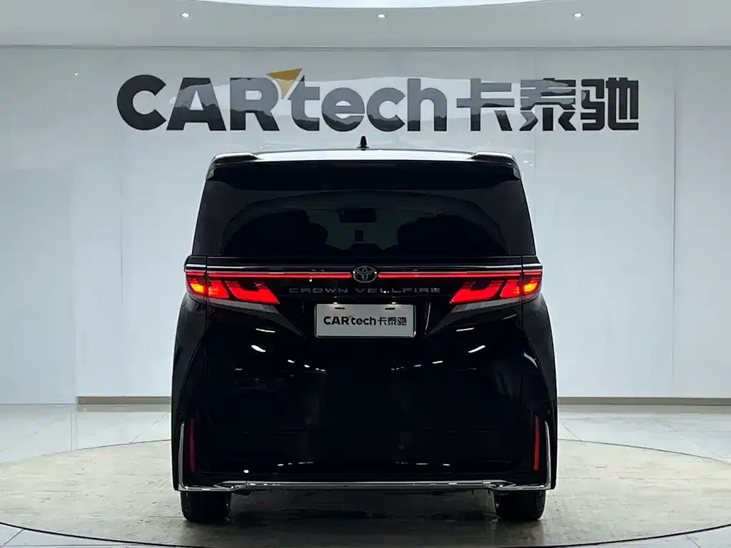 Toyota Vellfire — фото 6